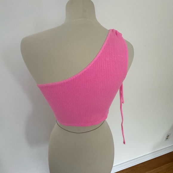 Pink One-Shoulder Ribbed Top - Picture 2 of 3